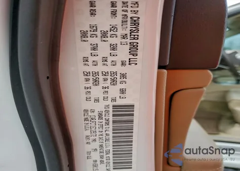 2014 Jeep Grand Cherokee Overland z USA, uszkodzony, nr VIN 1C4RJFCT1EC125172